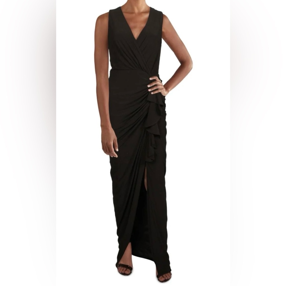 Betsy & Adam black evening gown size 4 NWT B-31